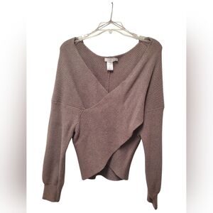 Lush Gray Taupe V-Neck Sweater Size Medium